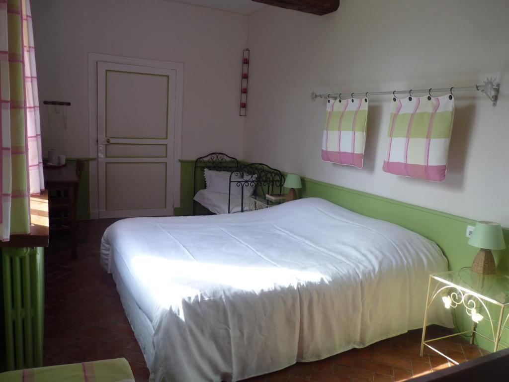 Bed and Breakfast La Charretterie Bacqueville-en-Caux Habitación foto